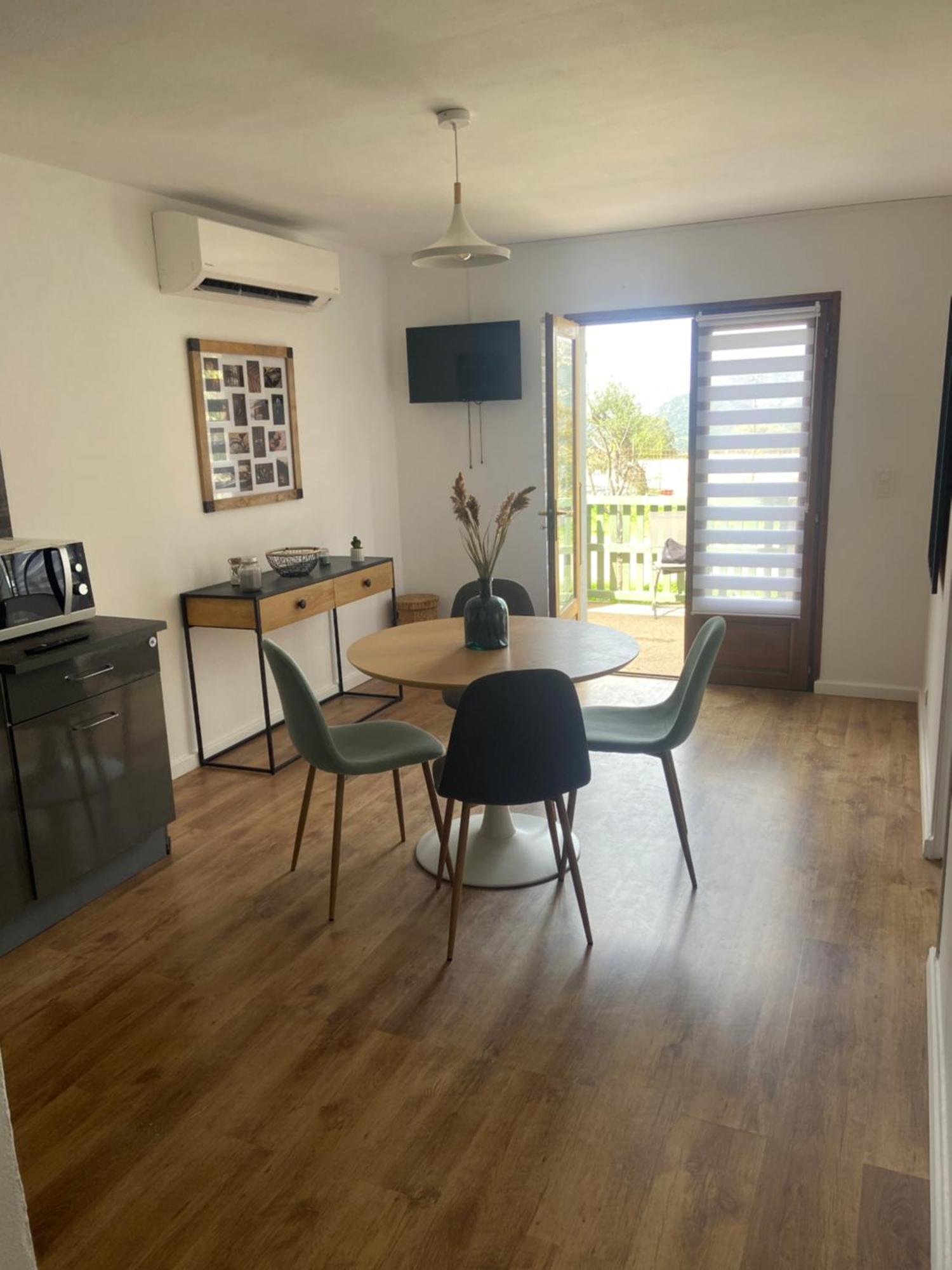 Appartement Proche Du Depart Du Gr20 كالينزانا المظهر الخارجي الصورة